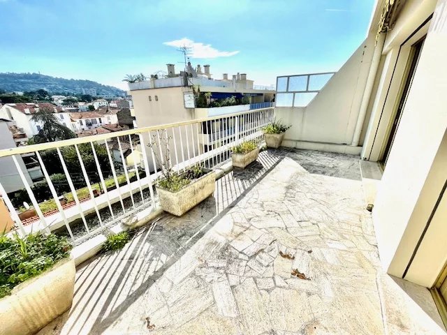 06400 CANNES APPARTEMENT