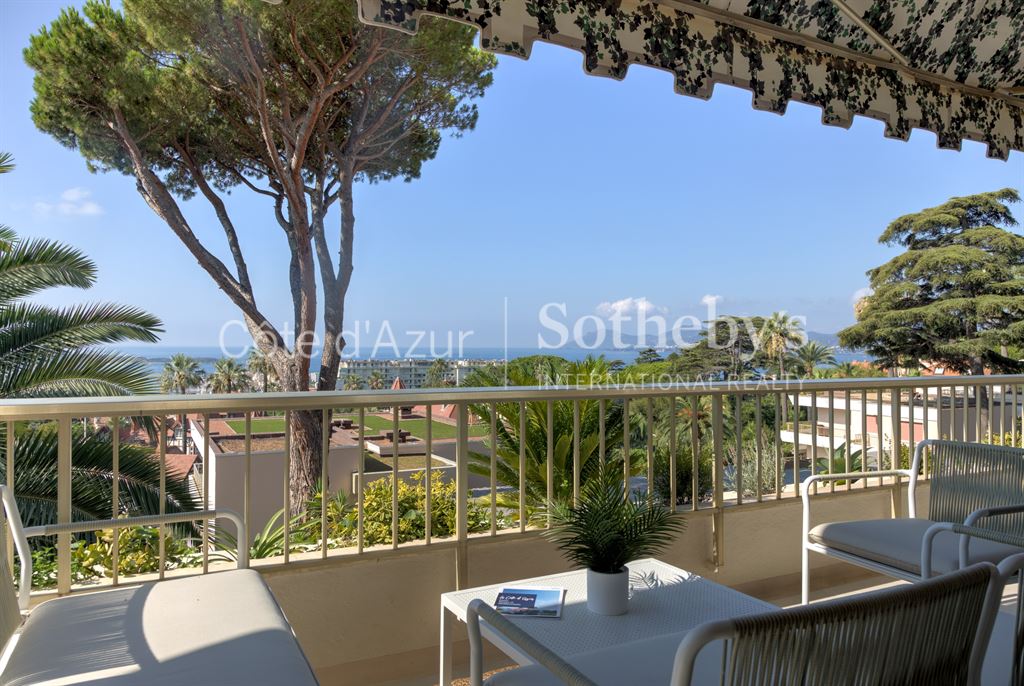 06400 CANNES APPARTEMENT