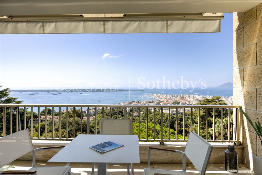 06400 CANNES APPARTEMENT