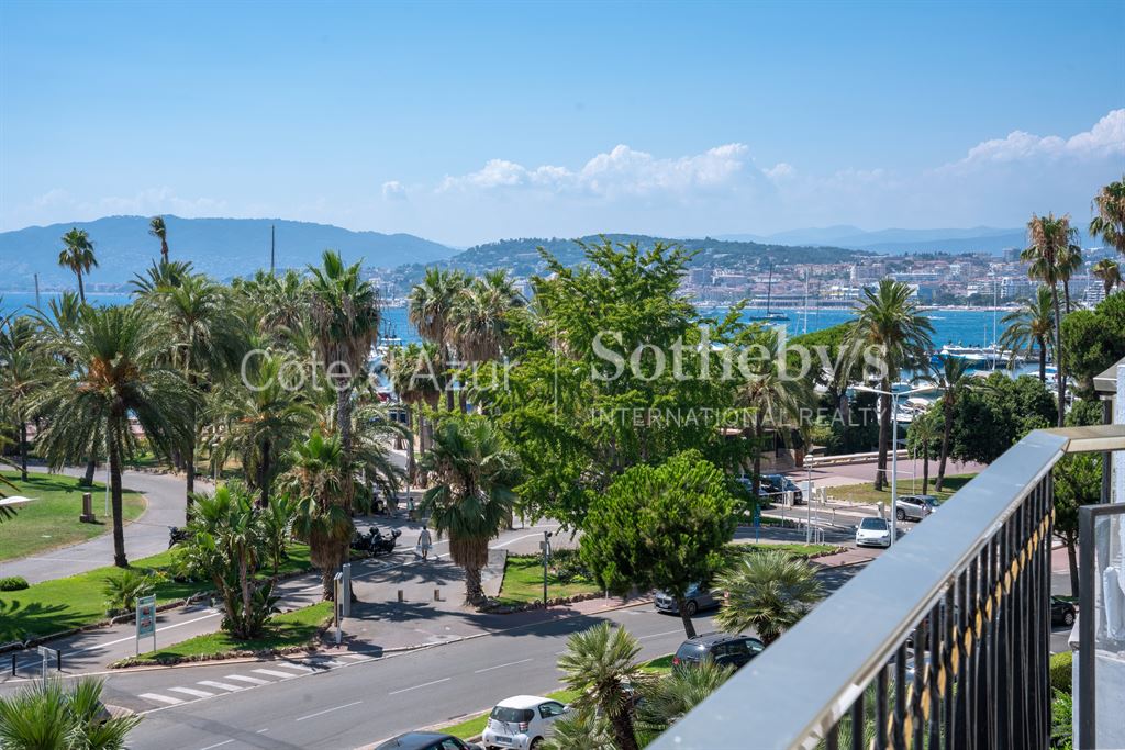 06400 CANNES APPARTEMENT